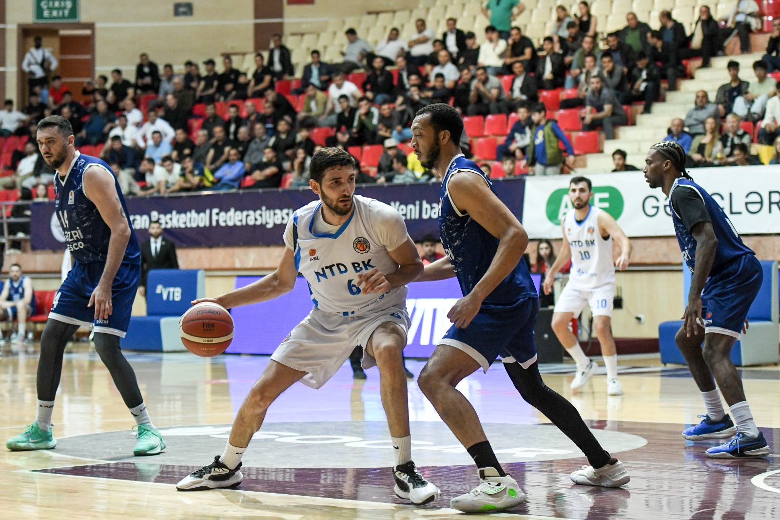 Azərbaycanın basketbol klubları hazırlıq oyununda üz-üzə gəliblər